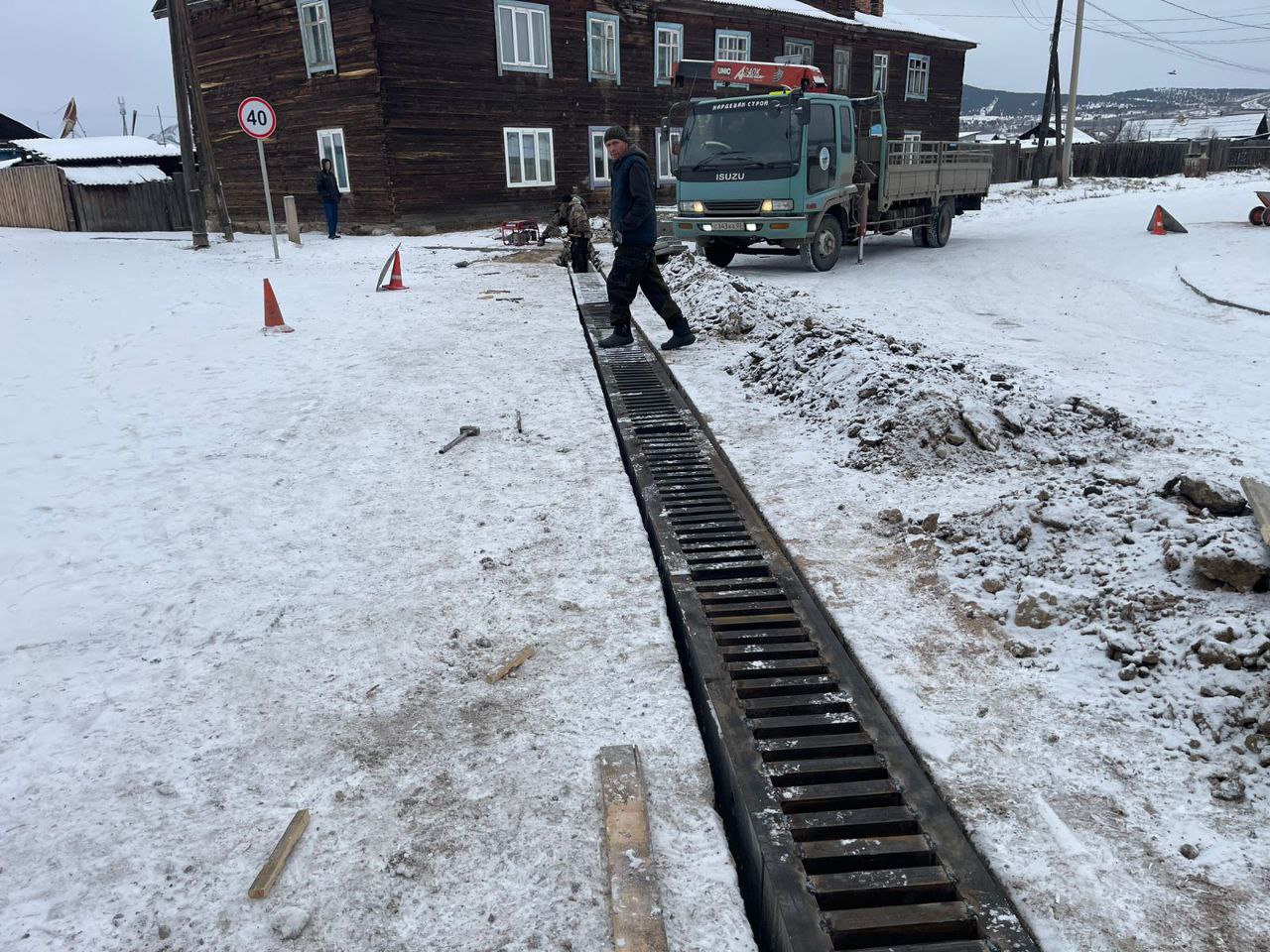 В Тарбагатае на улице Некрасова проведен комплекс мероприятий по устройству водоотвода.